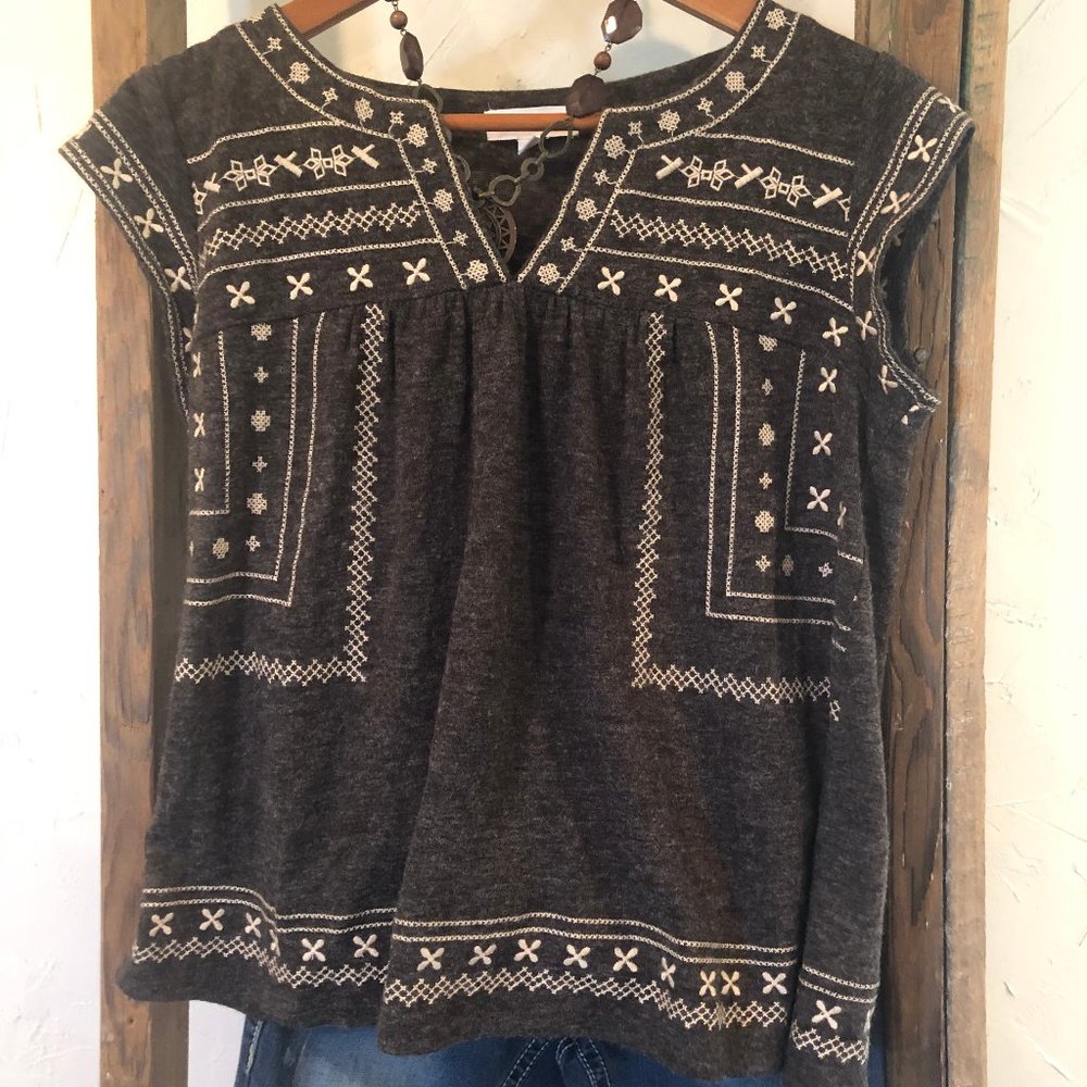 Juniors Embroidered, Earth-brown, Small Top